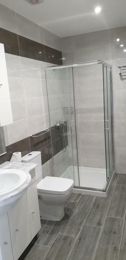 Apartamentos Credencial Sarria Luaran gambar